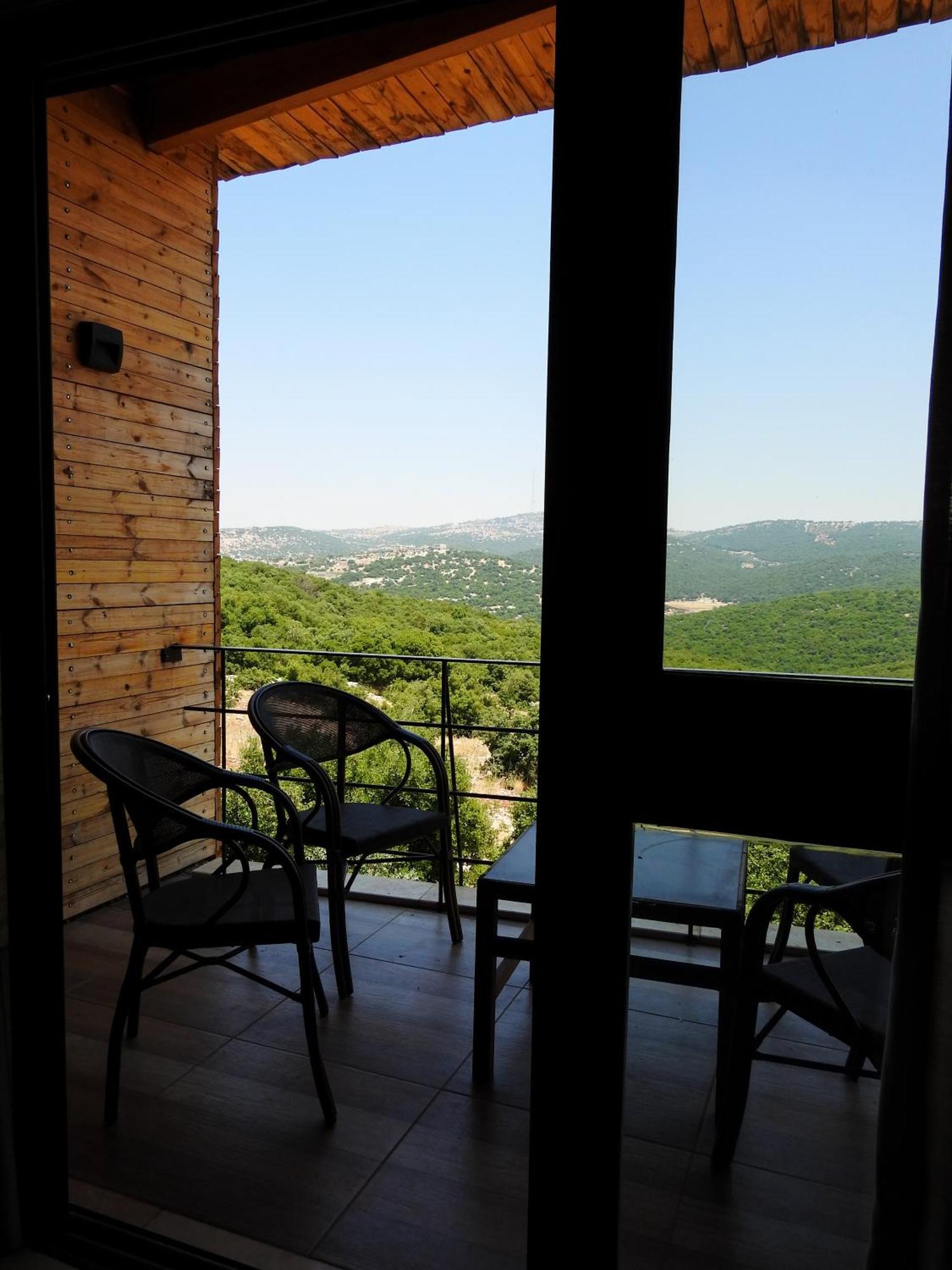 Ajloun Forest Reserve Jarash Esterno foto